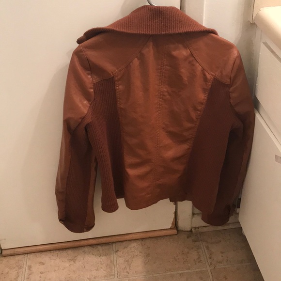Jacket - Picture 2 of 2